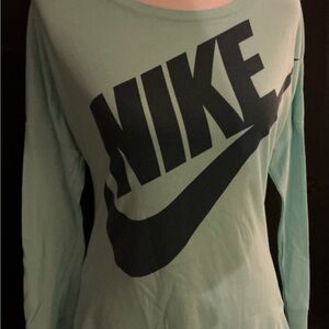 Nike Women's Mint Long Sleeve Tee